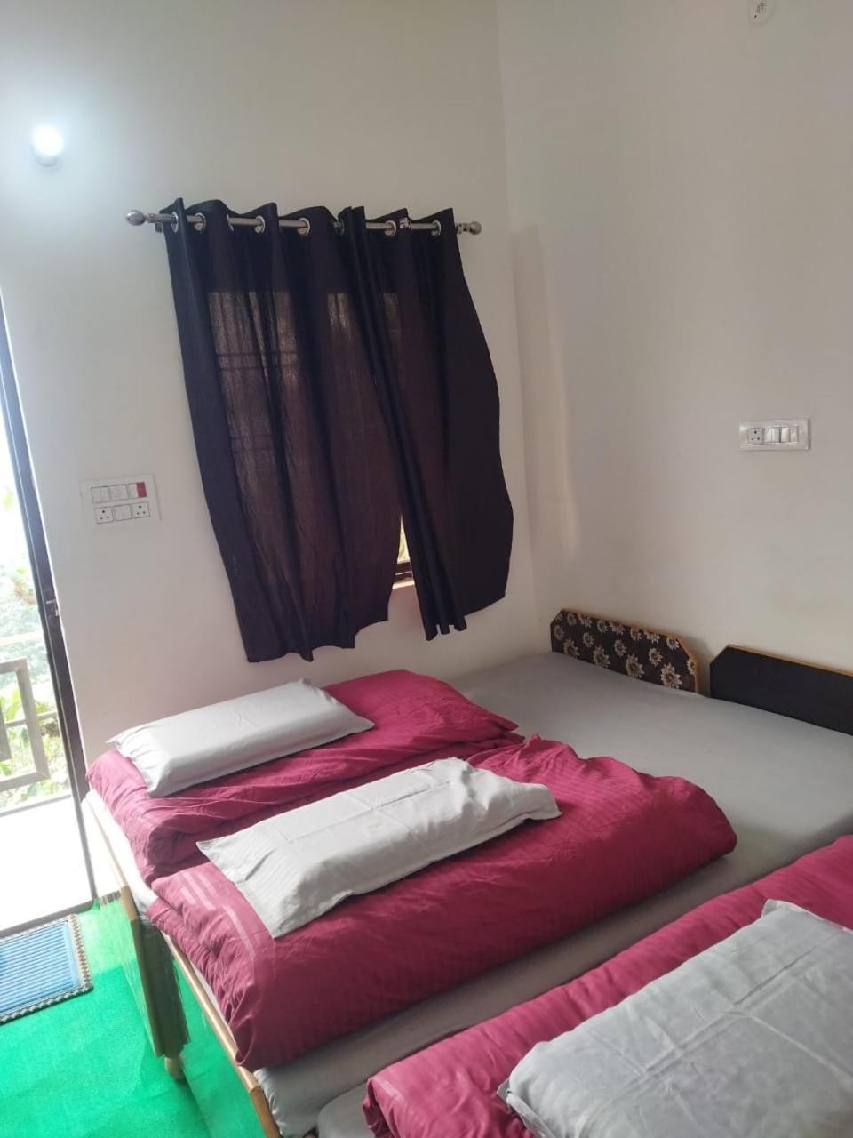 Hotel Narayana Residency Gupta Kashi Luaran gambar