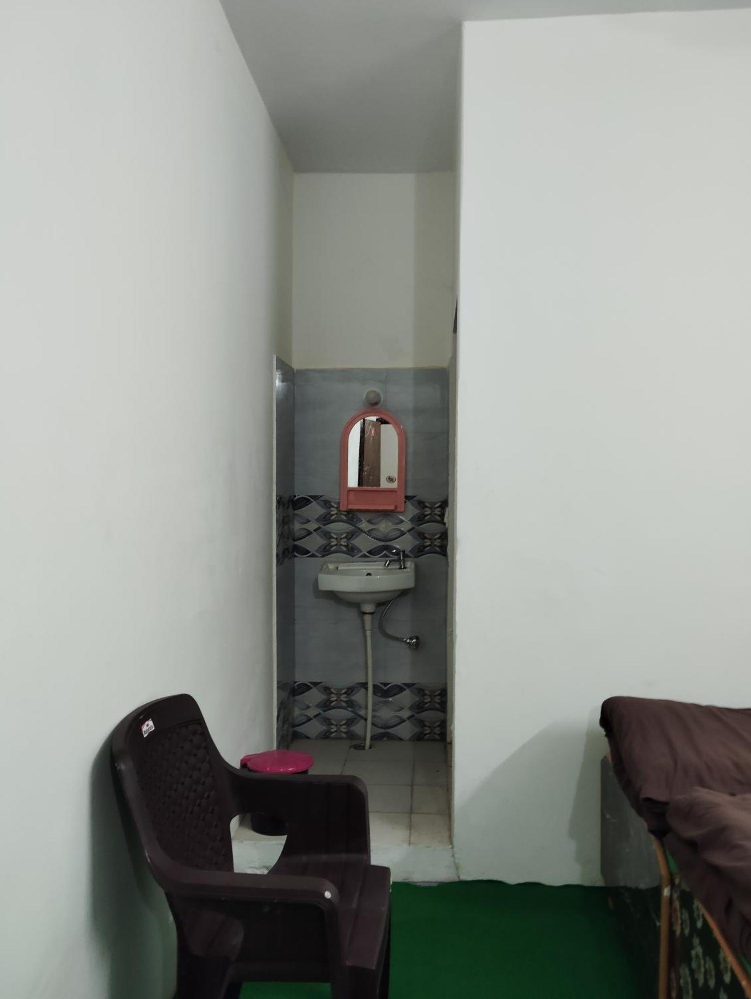 Hotel Narayana Residency Gupta Kashi Luaran gambar